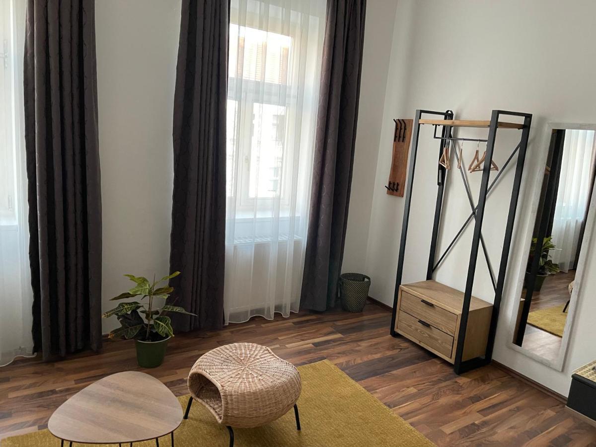 Gesamte Unterkunft In Zentrumsnaehe Виена Екстериор снимка
